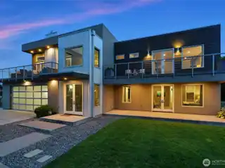 Modern Home with Sweeping Mountain Views