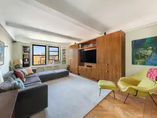 Morningside Heights Prewar Beauty