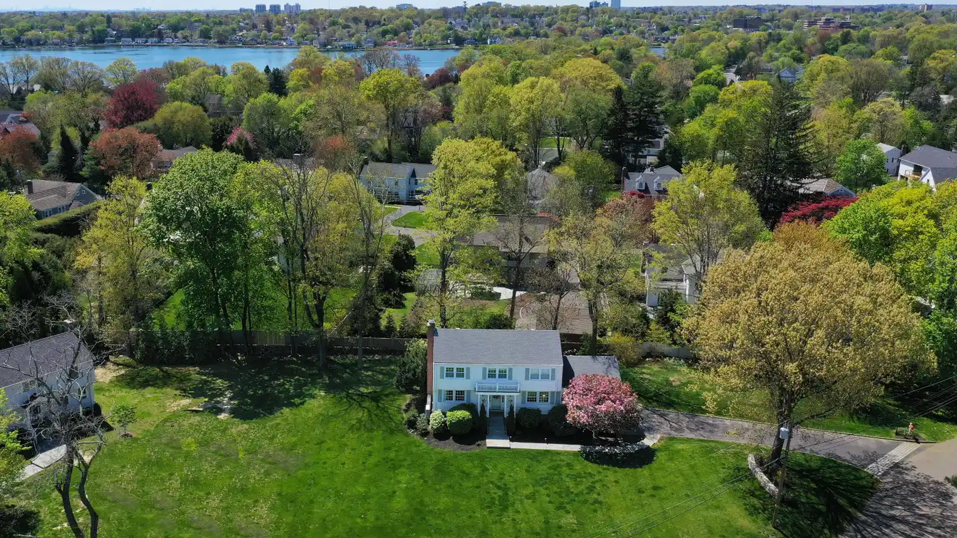 Fully Renovated Home on a Quiet Cul-de-sac