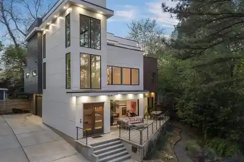 A Contemporary Marvel