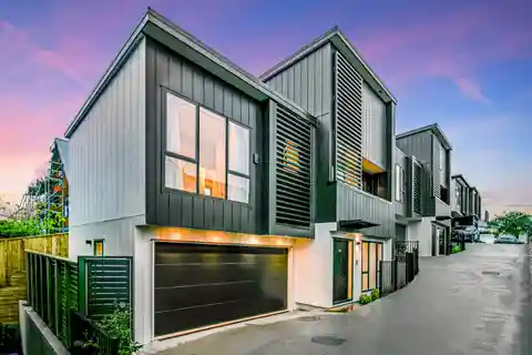 Final Chance in Exclusive Remuera Enclave