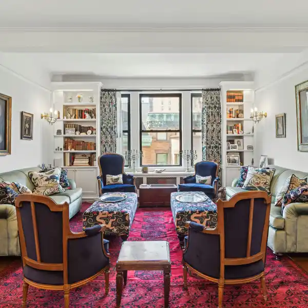 RARELY AVAILABLE UPPER WEST SIDE CLASSIC 6 APARTMENT