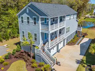 Beautiful Home in Stonoview