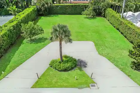 Build Your Dream Home on an Oversized Lot