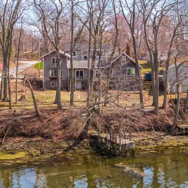 INCREDIBLE OPPORTUNITY ON THE PISCATAQUA RIVER