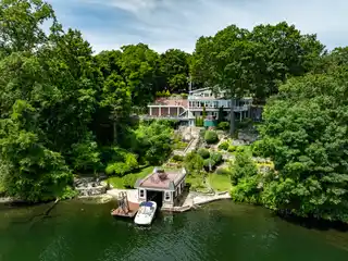 Beautiful Adirondack Styled Lake Retreat