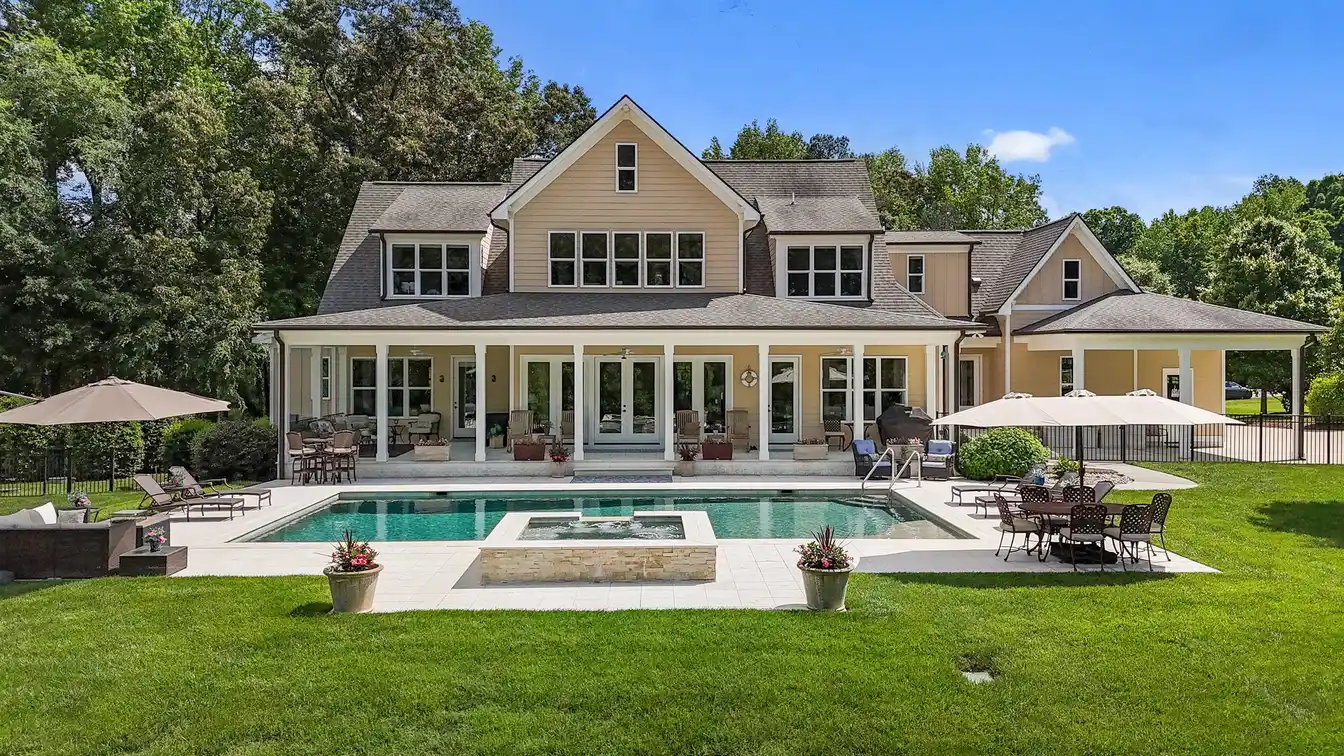 Luxury Estate Home on 3.5 Acres