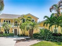 IMMACULATELY MAINTAINED HOME IN SOUGHT-AFTER GOLF VIEW