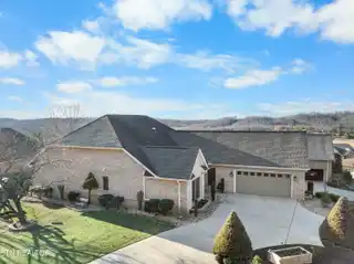 Views, Golf, Country= Home