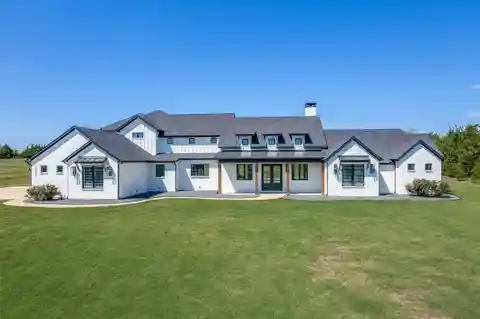 Welcome to the Hills of Lone Star