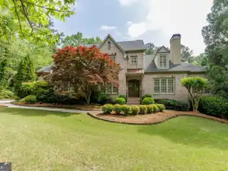 Exquisite Estate Home in Dunwoody Reserve
