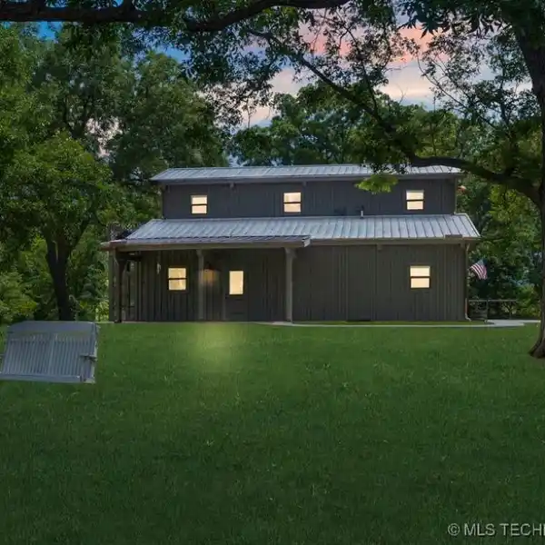 COMPLETELY RENOVATED HOME ON 40 GORGEOUS ACRES