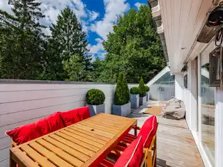 Attractive Penthouse Flat