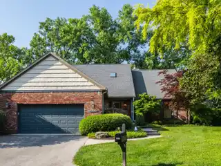 Beautifully Maintained and Perfectly Positioned Residence