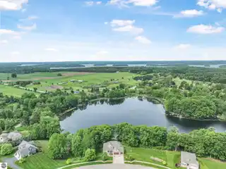 Luxury Living on Huellmantel Lake
