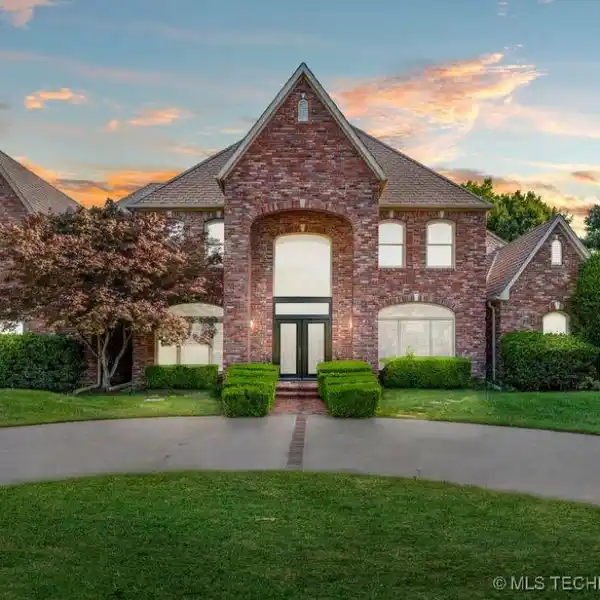 BEAUTIFUL FULL BRICK HOME ON A CORNER LOT