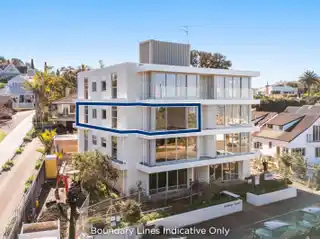 Devonport Waterfront Apartment with Stunning Harbour Views