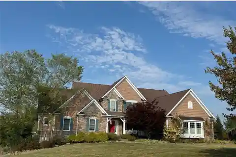 Custom-Designed Retreat with Showstopping Great Room