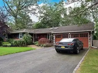Move-In Ready Mid-Block Ranch