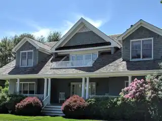 Totally Renovated Traditional House for Rent