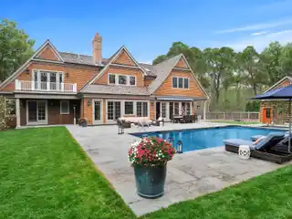 Designer-Furnished Estate Near Sag Harbor Beaches