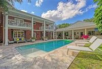THOUGHTFULLY RENOVATED TRADITIONAL IN BAY VIEW HEIGHTS