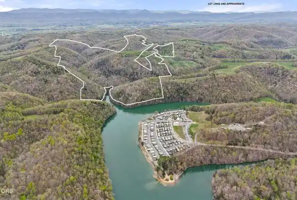 EXPANSIVE 278.1-ACRE UNRESTRICTED TRACT