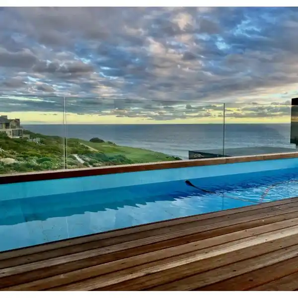 ELEGANCE ELEVATED IN PINNACLE POINT ESTATE