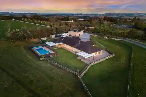 Brilliantly Equipped Indoor-Outdoor Entertainer