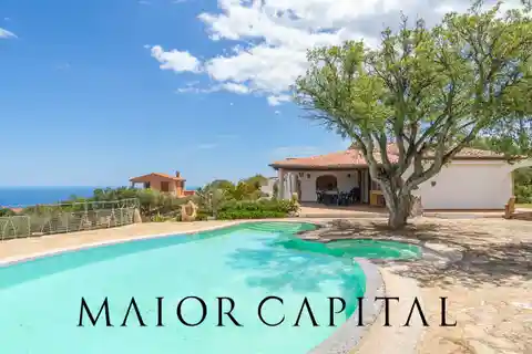 Magnificent Panoramic Villa in the Hills of Budoni