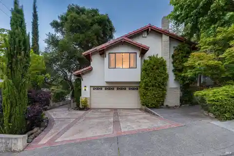 Spacious and Welcoming Home in Cherry Valley