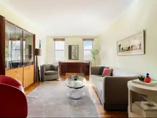 Spacious, Sun-Drenched Apartment