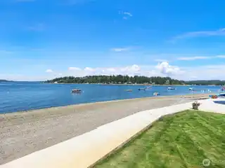 The Ultimate in Luxury Waterfront Living