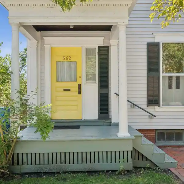 RARE OPPORTUNITY IN THE WEST END