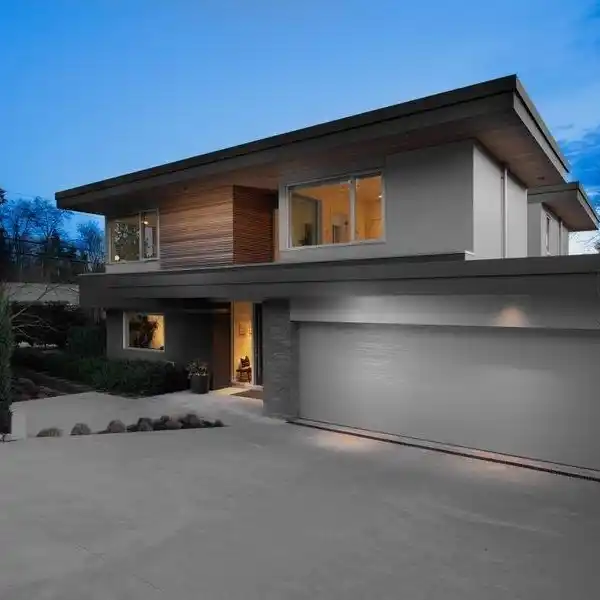 ONE-OF-A-KIND MODERN HOME