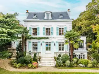 Exceptional Renovated Mansion Steeped in History