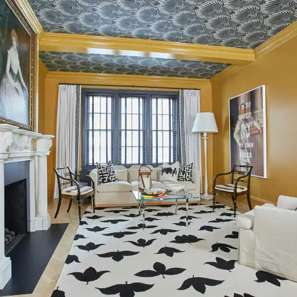 ELEGANT AMBIANCE OF A LONDON FLAT