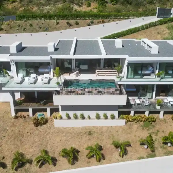 STUNNING VILLA IN THE PRESTIGIOUS RED POND AREA