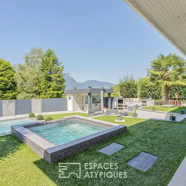 CONTEMPORARY STYLE HOUSE IN PRIME LOCATION