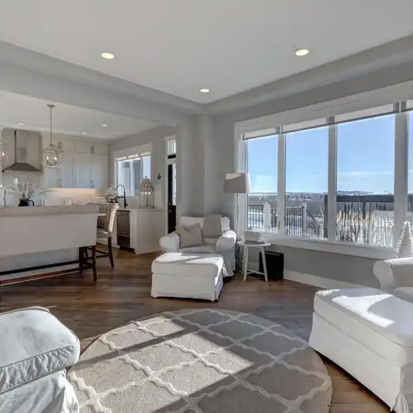 EXCEPTIONAL PROPERTY WITH SPECTACULAR VIEWS