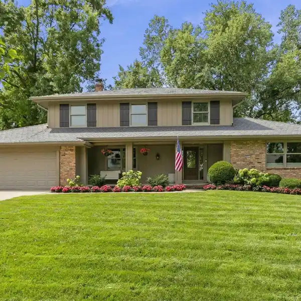 STYLISH TWO-STORY IN DESIRABLE REGENCY NEIGHBORHOOD