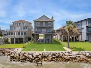 Dream Waterfront Home