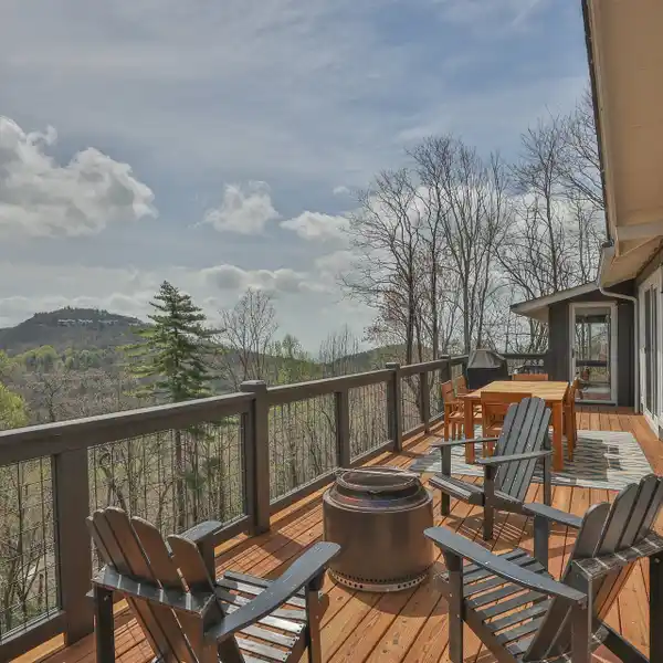 DESIGNER-FURNISHED HIGHLANDS GEM WITH PANORAMIC VIEWS