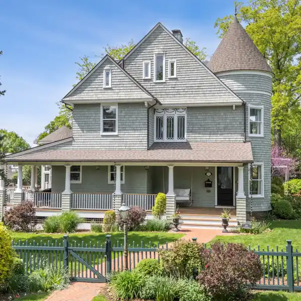 ARTFULLY RENOVATED STUNNER