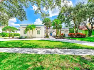 Lakefront Elegance with Poolside Entertaining Space