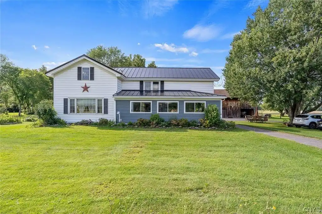 4.5 Acres in Prime Location