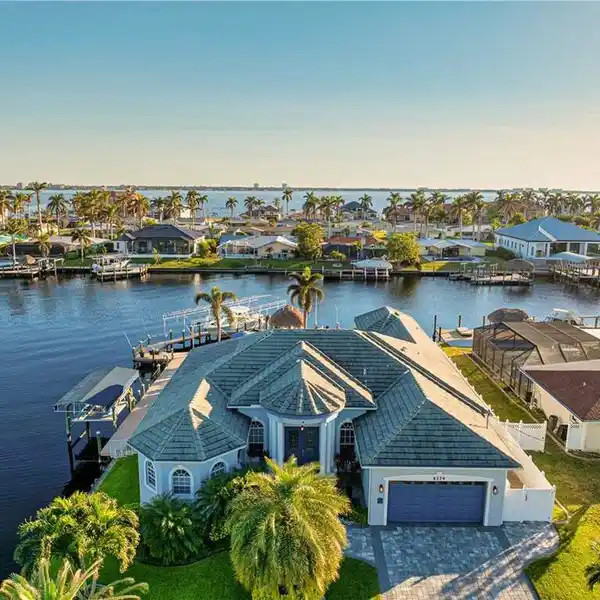RARE WATERFRONT GEM IN YACHT CLUB