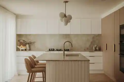Stunningly Transformed Residence