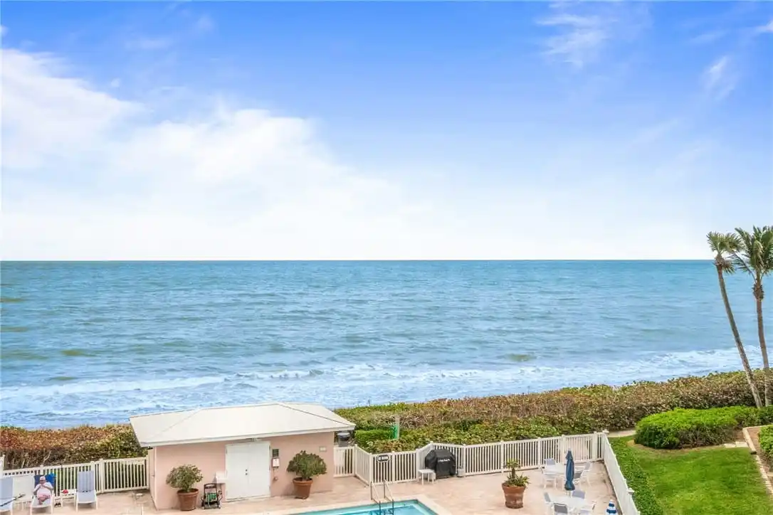 Rare Southern Exposure Penthouse