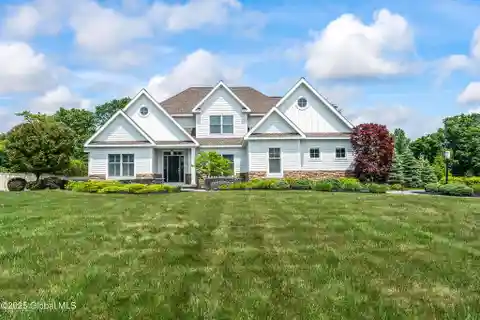 New Construction Luxury in Quiet Cul-De-Sac